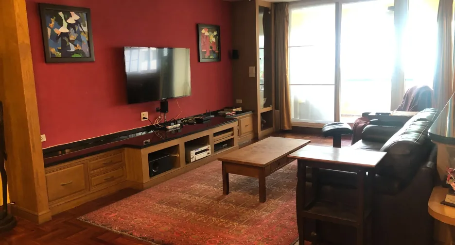 Wohnung zur Miete mit 3 Zimmer in Khlong Toei, Bangkok