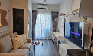 Condo en alquiler de 1 habitaciones en Bang Rak, Bangkok