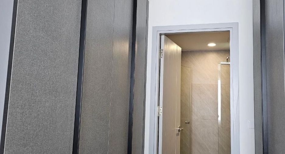 For rent 1 bed condo in Bang Rak, Bangkok