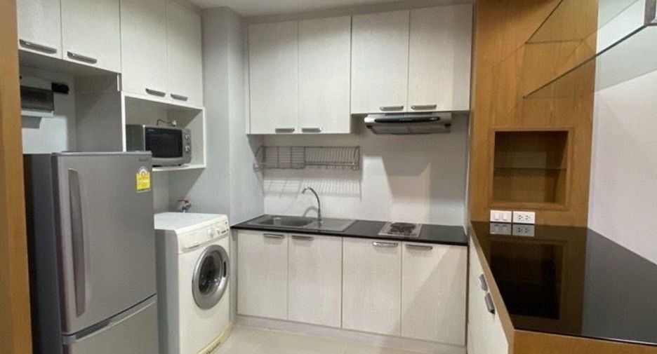 For rent 2 bedrooms condo in Ratchathewi, Bangkok