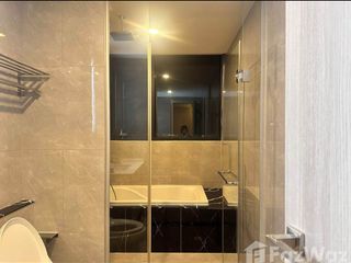 Condo en alquiler de 3 habitaciones en Huai Khwang, Bangkok