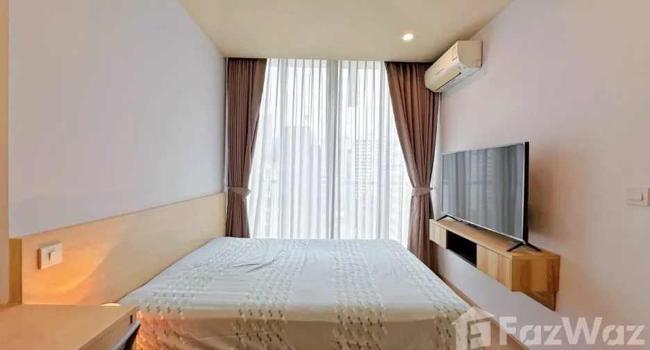 For rent 2 bedrooms condo in Watthana, Bangkok