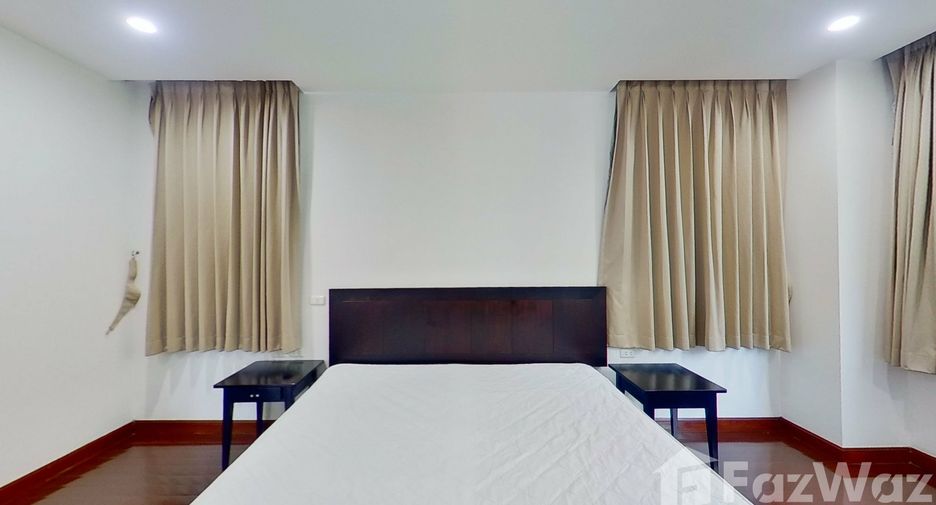 For rent 2 bedrooms apartment in Watthana, Bangkok