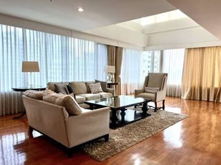 For rent 4 bedrooms condo in Khlong Toei, Bangkok