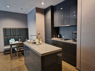 Condo en alquiler de 2 habitaciones en Sathon, Bangkok