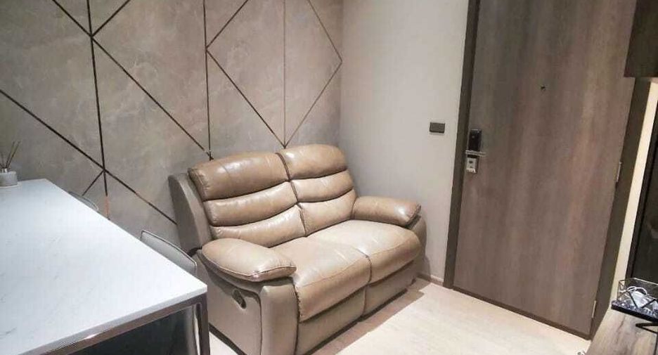 Condo en alquiler de 1 habitaciones en Thon Buri, Bangkok