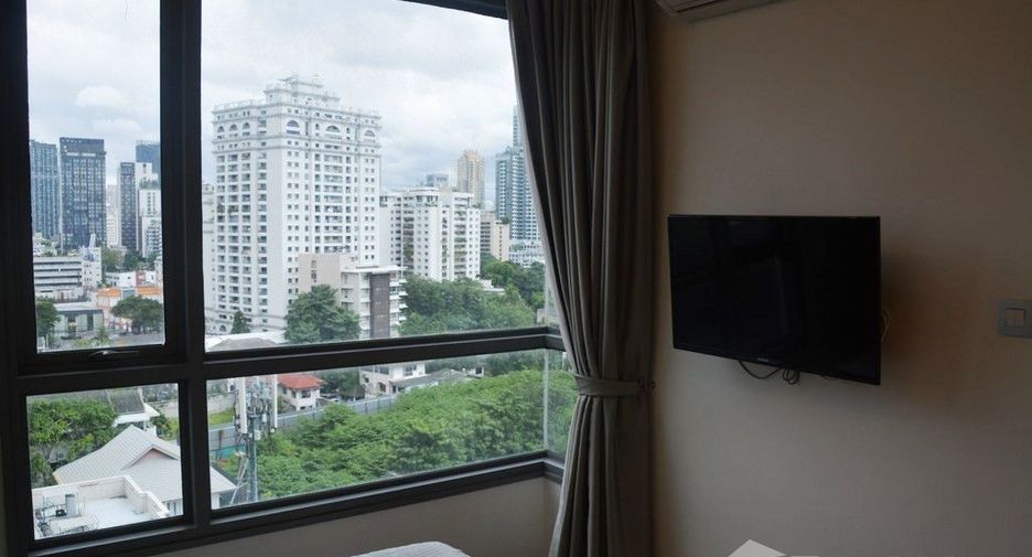 For rent 1 bed condo in Watthana, Bangkok