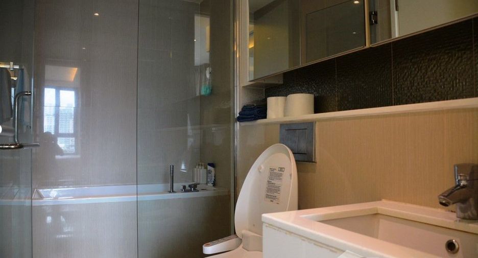 For rent 1 bed condo in Watthana, Bangkok