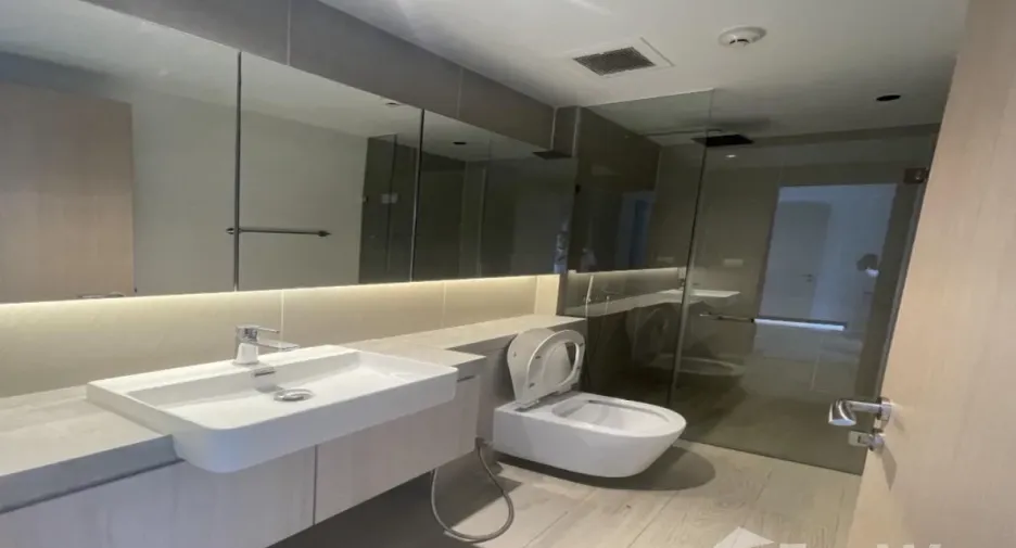 Condo en alquiler de 2 habitaciones en Sathon, Bangkok