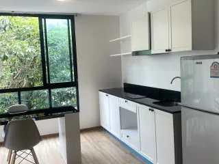 Condo en alquiler de 1 habitaciones en Bang Kho Laem, Bangkok