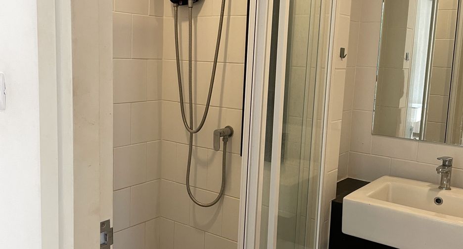 For rent 1 bed condo in Bang Kho Laem, Bangkok