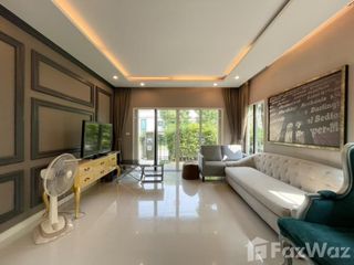 For rent 3 bedrooms townhouse in Suan Luang, Bangkok