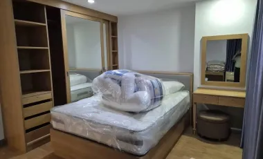 À louer 1 chambre condo à Huai Khwang, Bangkok