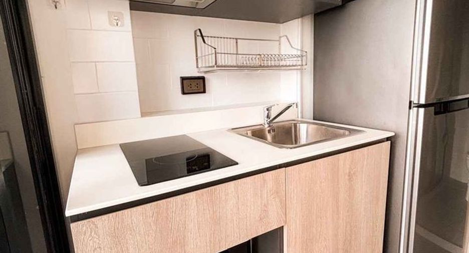 Wohnung zur Miete mit Studio in Phasi Charoen, Bangkok
