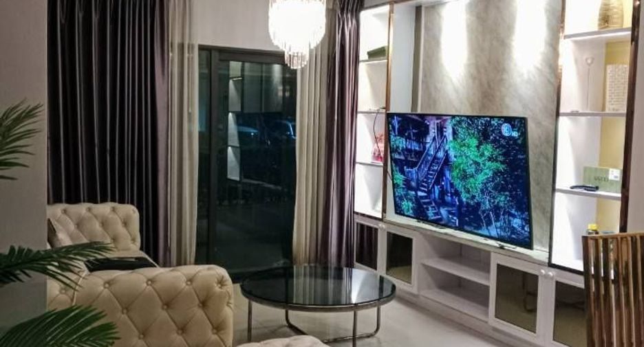 For rent 4 bedrooms house in Khan Na Yao, Bangkok