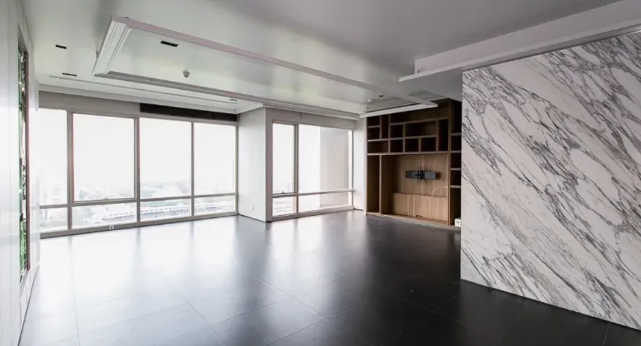 Wohnung zur Miete mit 1 Zimmer in Pathum Wan, Bangkok