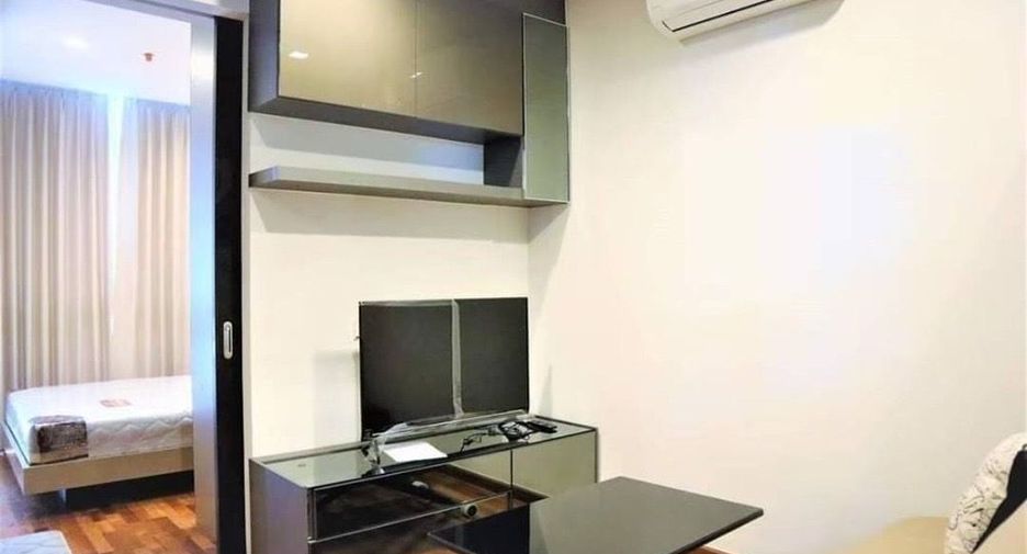For rent 1 bed condo in Pathum Wan, Bangkok