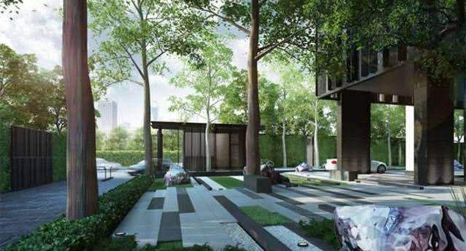 For rent 2 bedrooms condo in Ratchathewi, Bangkok