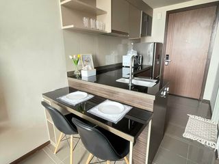For rent 1 bed condo in Phaya Thai, Bangkok