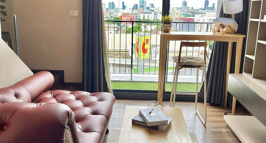 For rent 1 bed condo in Phaya Thai, Bangkok