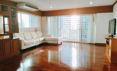 For rent 5 bedrooms condo in Khlong Toei, Bangkok