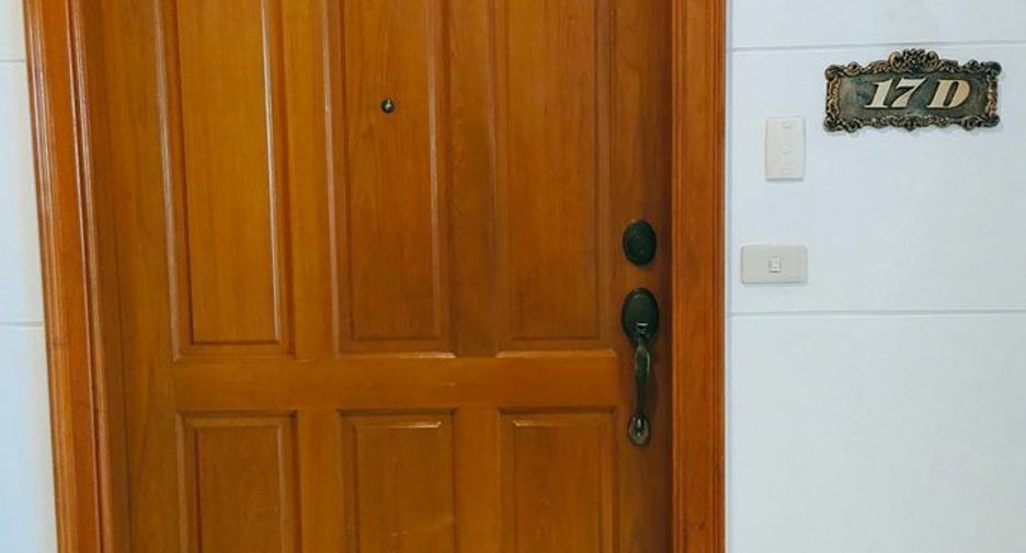 For rent 5 bedrooms condo in Khlong Toei, Bangkok