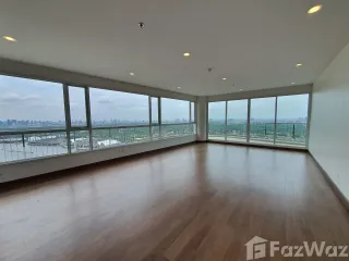 出租 4 卧室 公寓 在 Yan Nawa, 曼谷