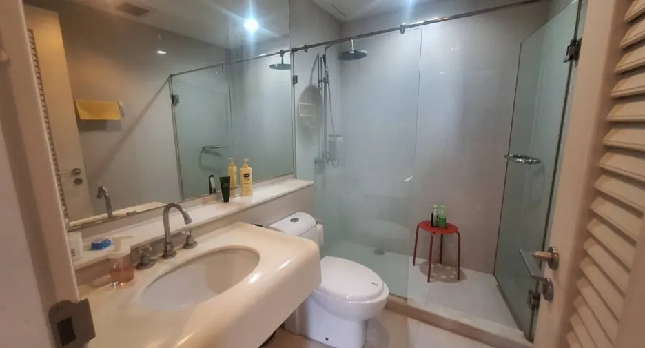 À louer 1 chambre condo à Sathon, Bangkok