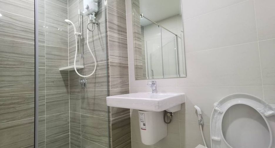 For rent 2 bedrooms condo in Mueang Samut Prakan, Samut Prakan