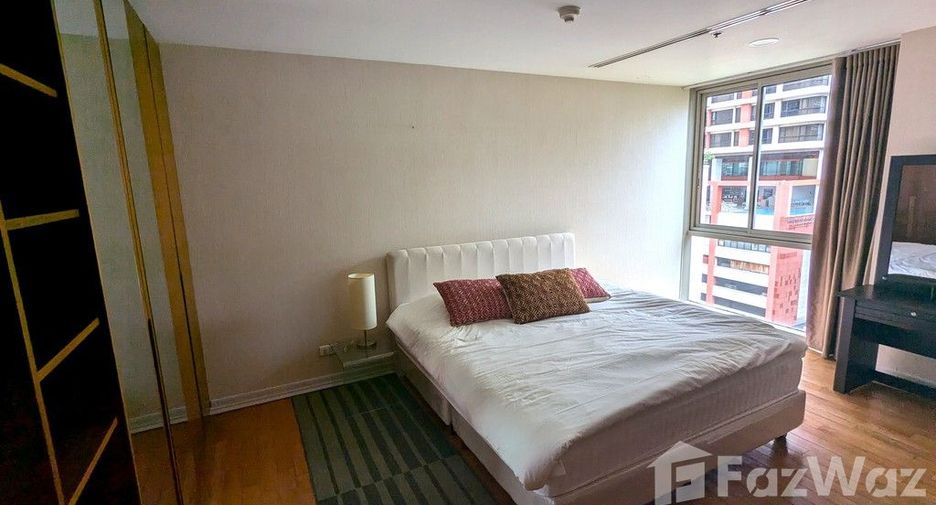 For rent 2 bedrooms condo in Sathon, Bangkok