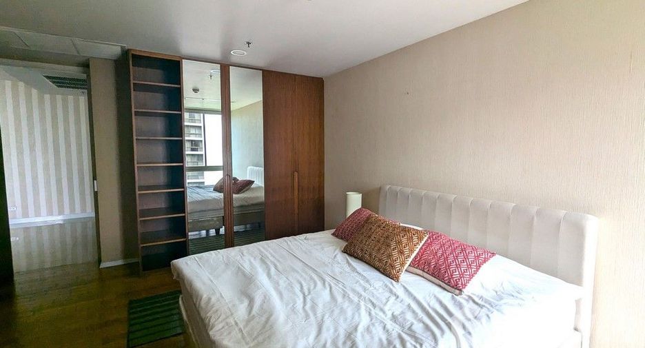 Condo en alquiler de 2 habitaciones en Sathon, Bangkok