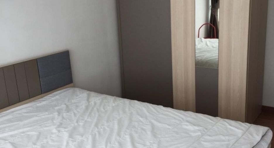 Condo en alquiler de 2 habitaciones en Bang Na, Bangkok