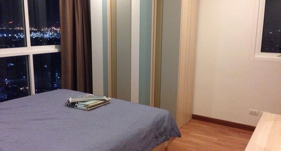 Condo en alquiler de 2 habitaciones en Bang Na, Bangkok