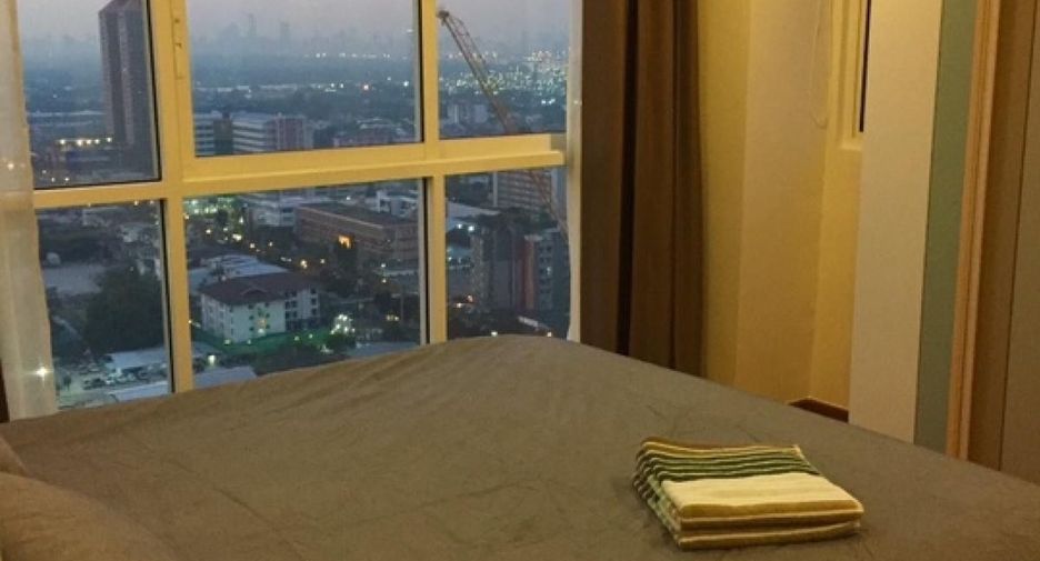 Condo en alquiler de 2 habitaciones en Bang Na, Bangkok