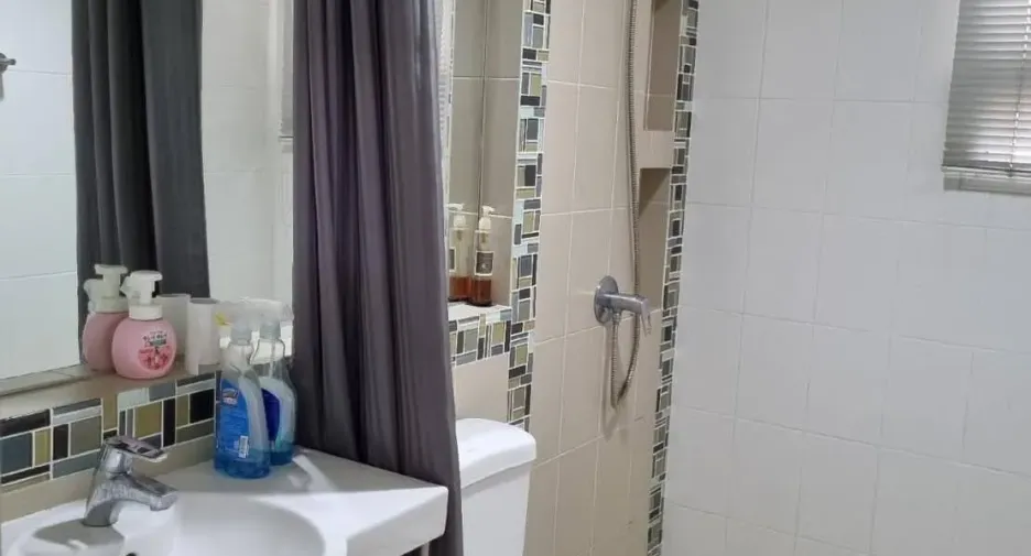 For rent 3 bedrooms house in Saphan Sung, Bangkok