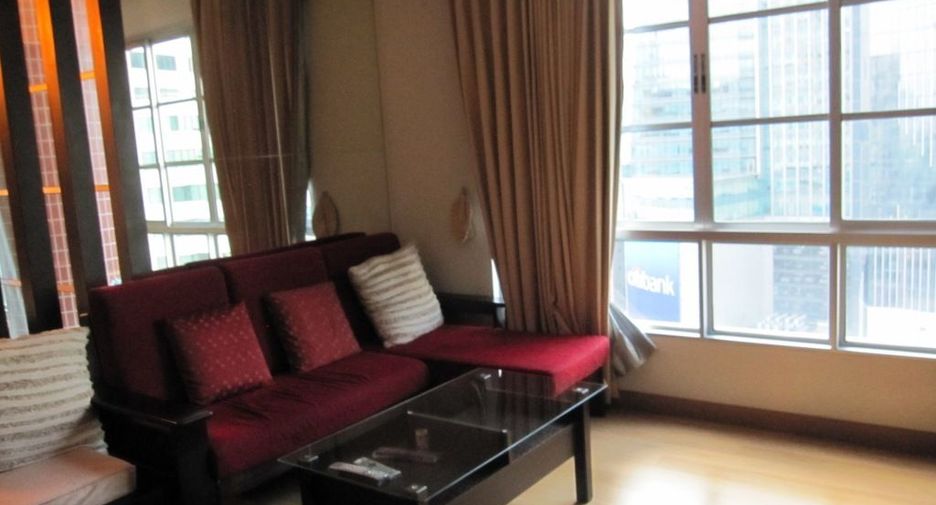 For rent 2 bedrooms condo in Khlong Toei, Bangkok