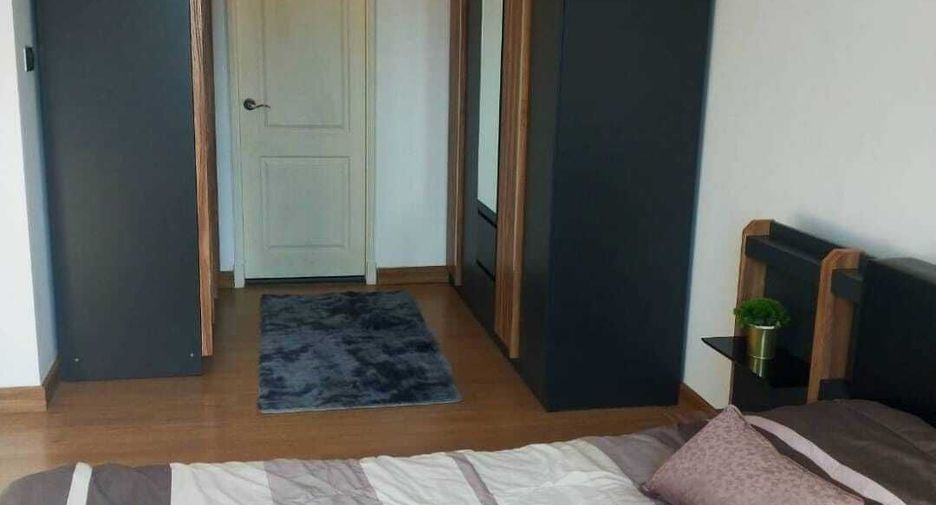 For rent 1 bed condo in Huai Khwang, Bangkok