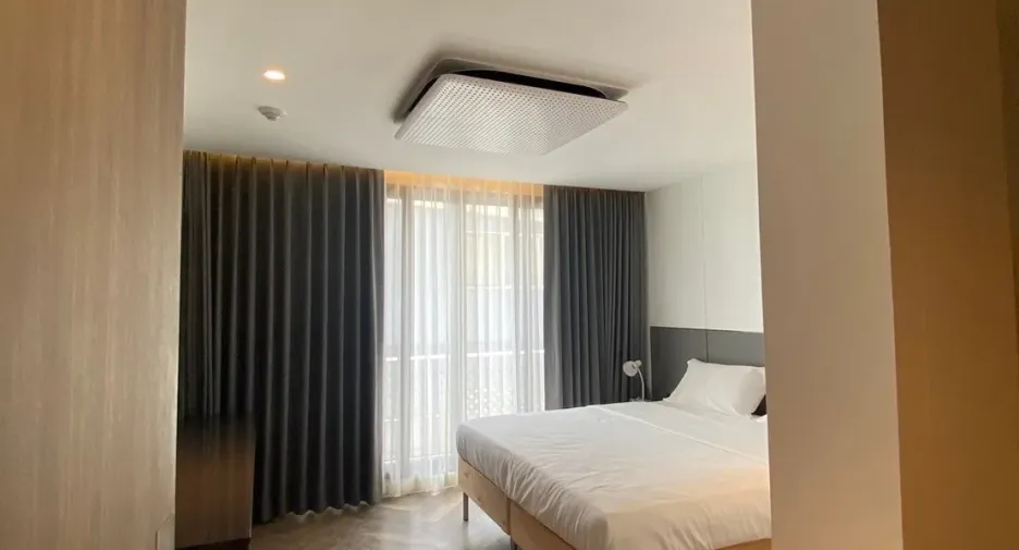 For rent 3 bedrooms apartment in Watthana, Bangkok