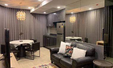 Condo en alquiler de 2 habitaciones en Bang Rak, Bangkok