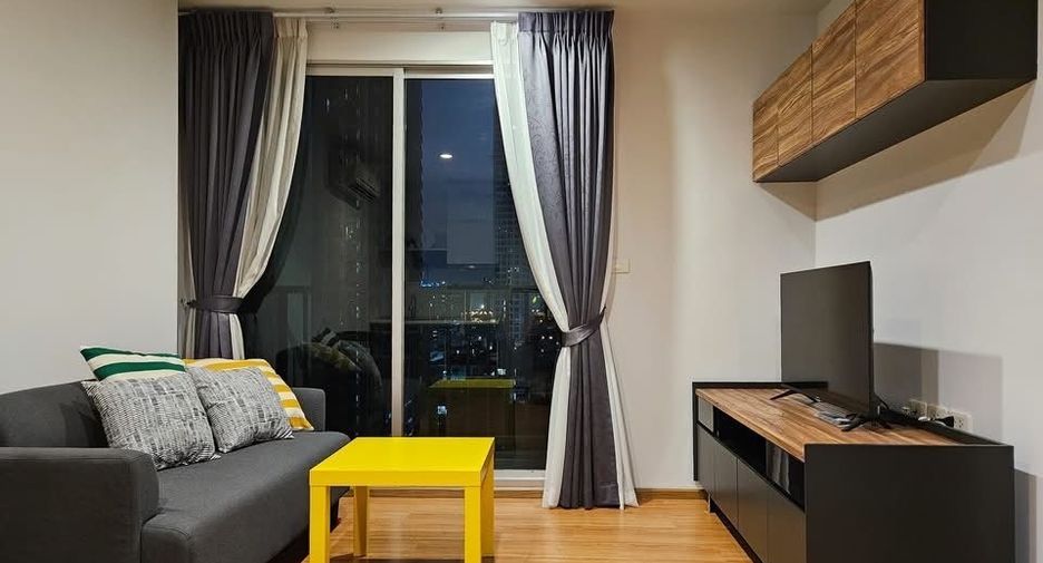 For rent 1 bed condo in Watthana, Bangkok
