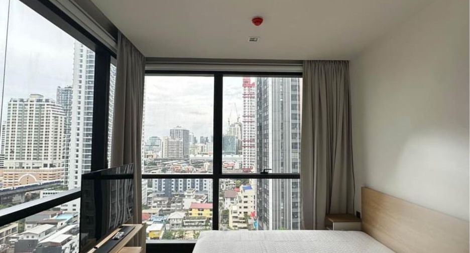 À louer 2 chambres condo à Pathum Wan, Bangkok