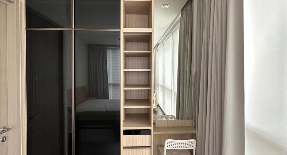 À louer 2 chambres condo à Pathum Wan, Bangkok