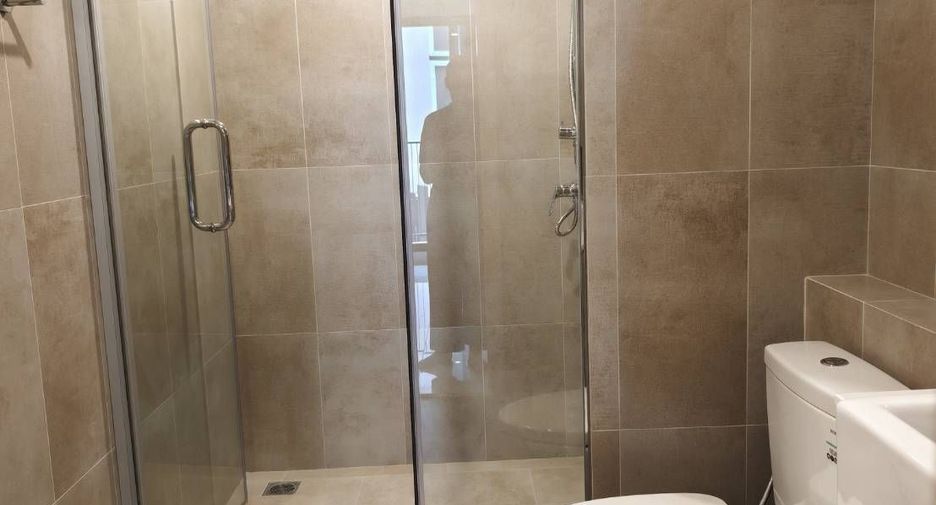 For rent 1 bed condo in Yan Nawa, Bangkok