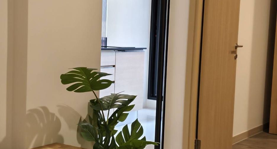 For rent 1 bed condo in Yan Nawa, Bangkok