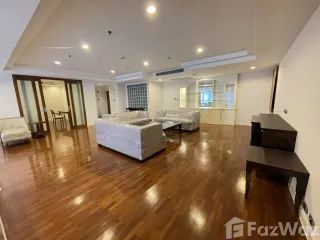 À louer 3 chambres appartement à Khlong Toei, Bangkok