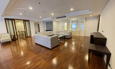 À louer 3 chambres appartement à Khlong Toei, Bangkok