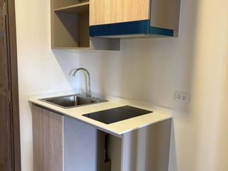 For rent 1 bed condo in Phaya Thai, Bangkok