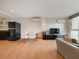 For rent 1 bed condo in Phra Khanong, Bangkok