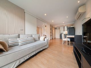 For rent 1 bed condo in Phra Khanong, Bangkok