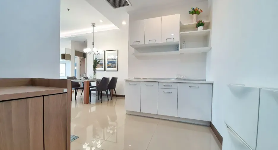 For rent 2 ベッドルーム condo in Ratchathewi, Bangkok